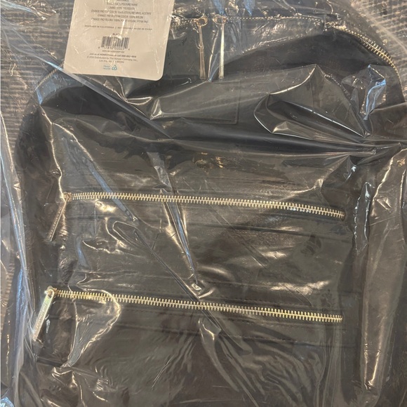 Honest Company Coated City Canvas backpack - Picture 2 of 2